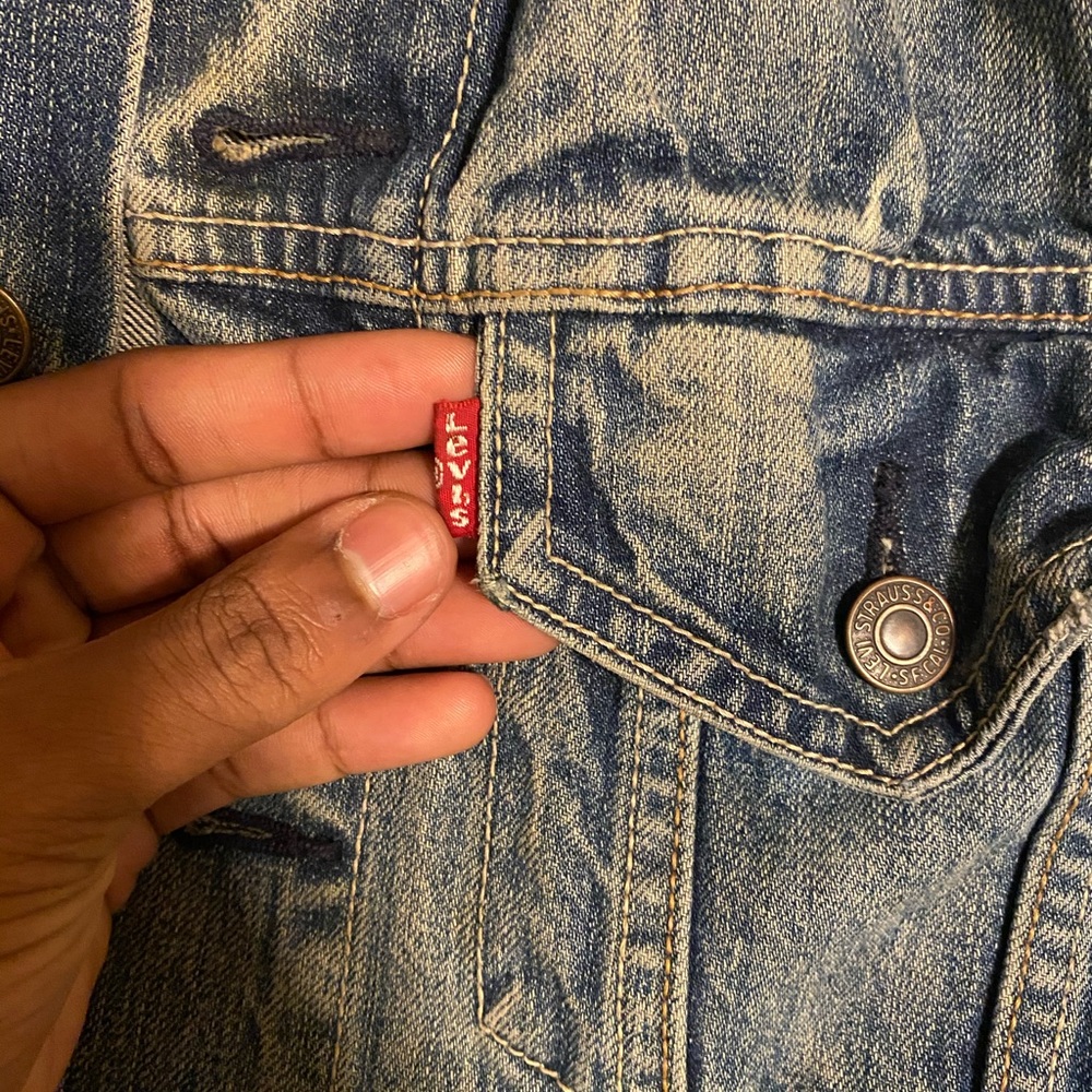 Jean jacket - Picture 2 of 3